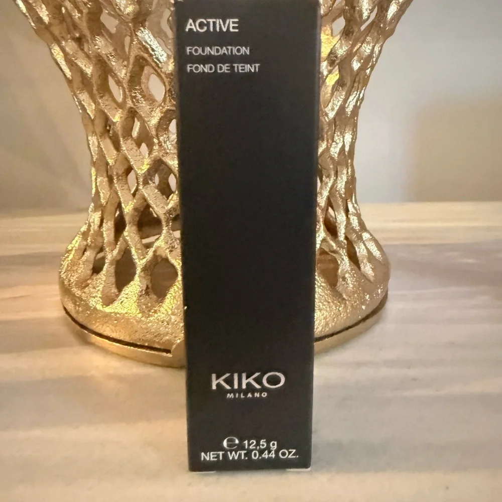 KIKO Milano Active Foundation